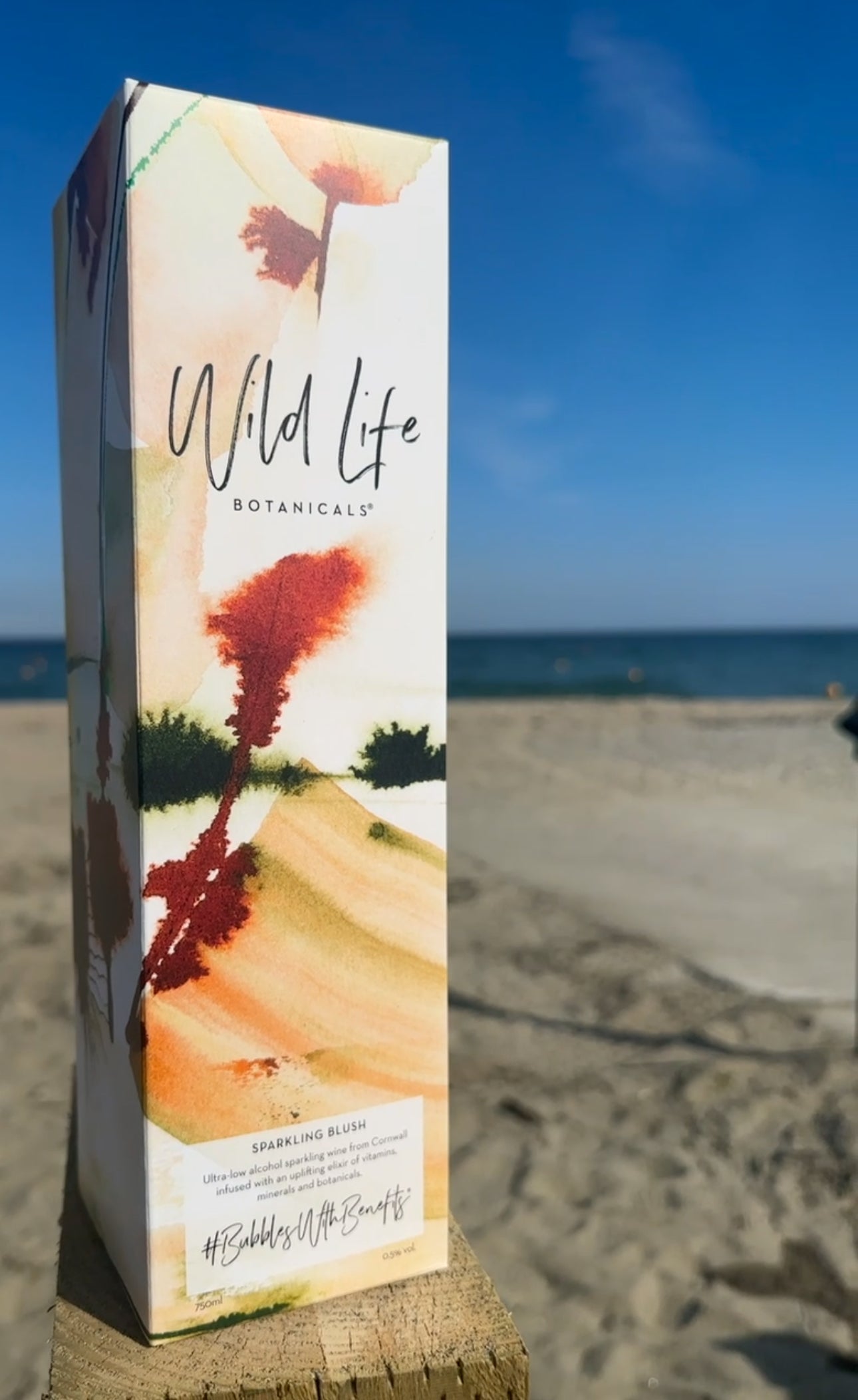 Wild Life Botanicals, Sparkling Blush 0.5%, NV